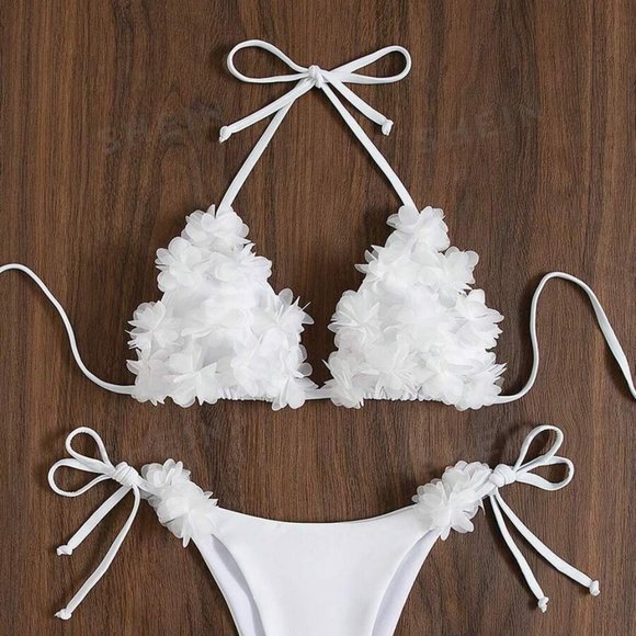 White Lace Up Flower Appliques Halter Triangle Bra & Thong Bottom - Picture 2 of 3